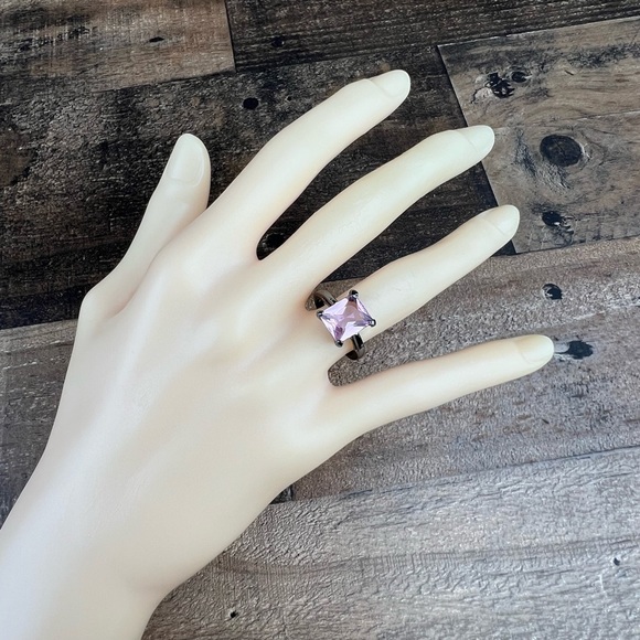 Sim Pink Sapphire Fashion Ring Size 6.5 - Picture 2 of 10